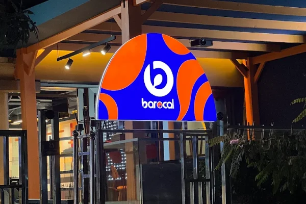 عکس ورودی رستوران رژیمی باروکال